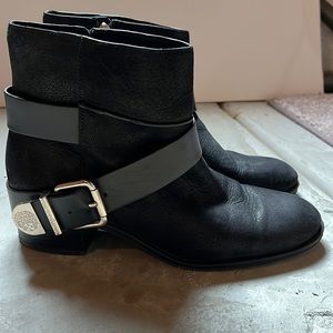 Vince Camuto Romero boots black sz 10